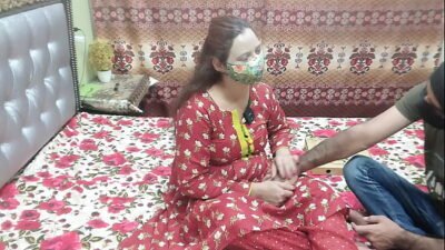 Pizza Delivery Boy Fucked Hard in Doggystyle Indian Desi Bhabhi Big Ass Hindi Audio